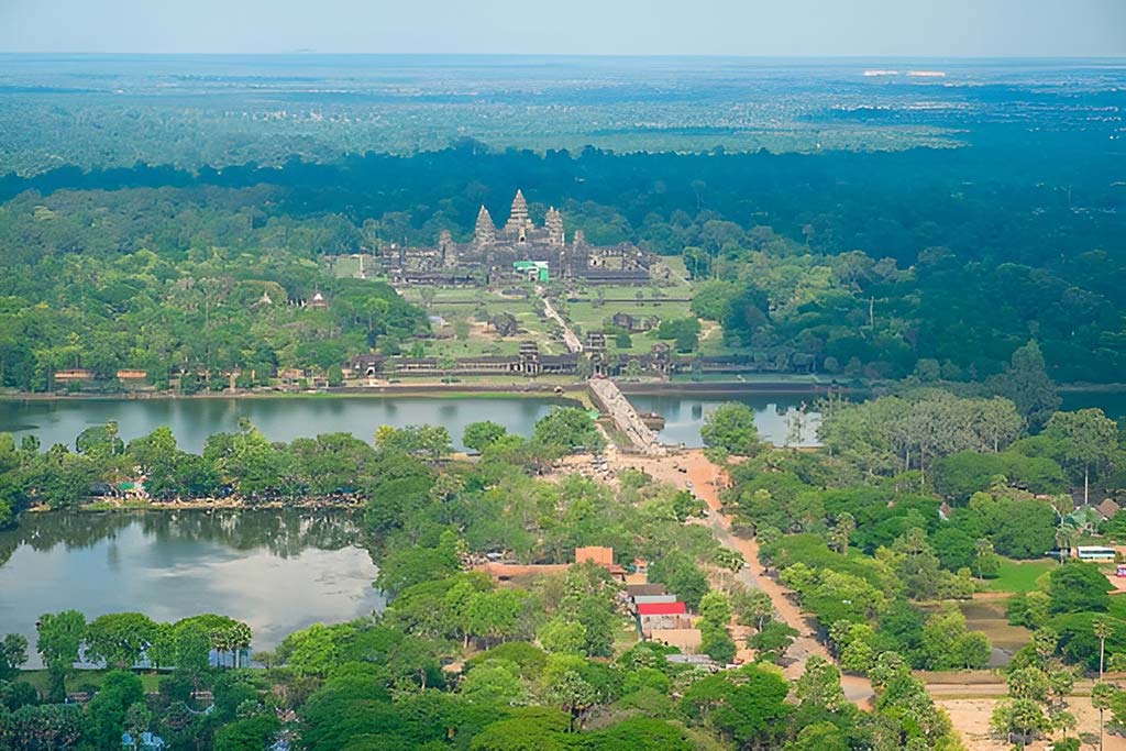 The unique feature of Angkor Wat Temple: Surrounded by a Moat – Photo Credit: istockphoto.com
